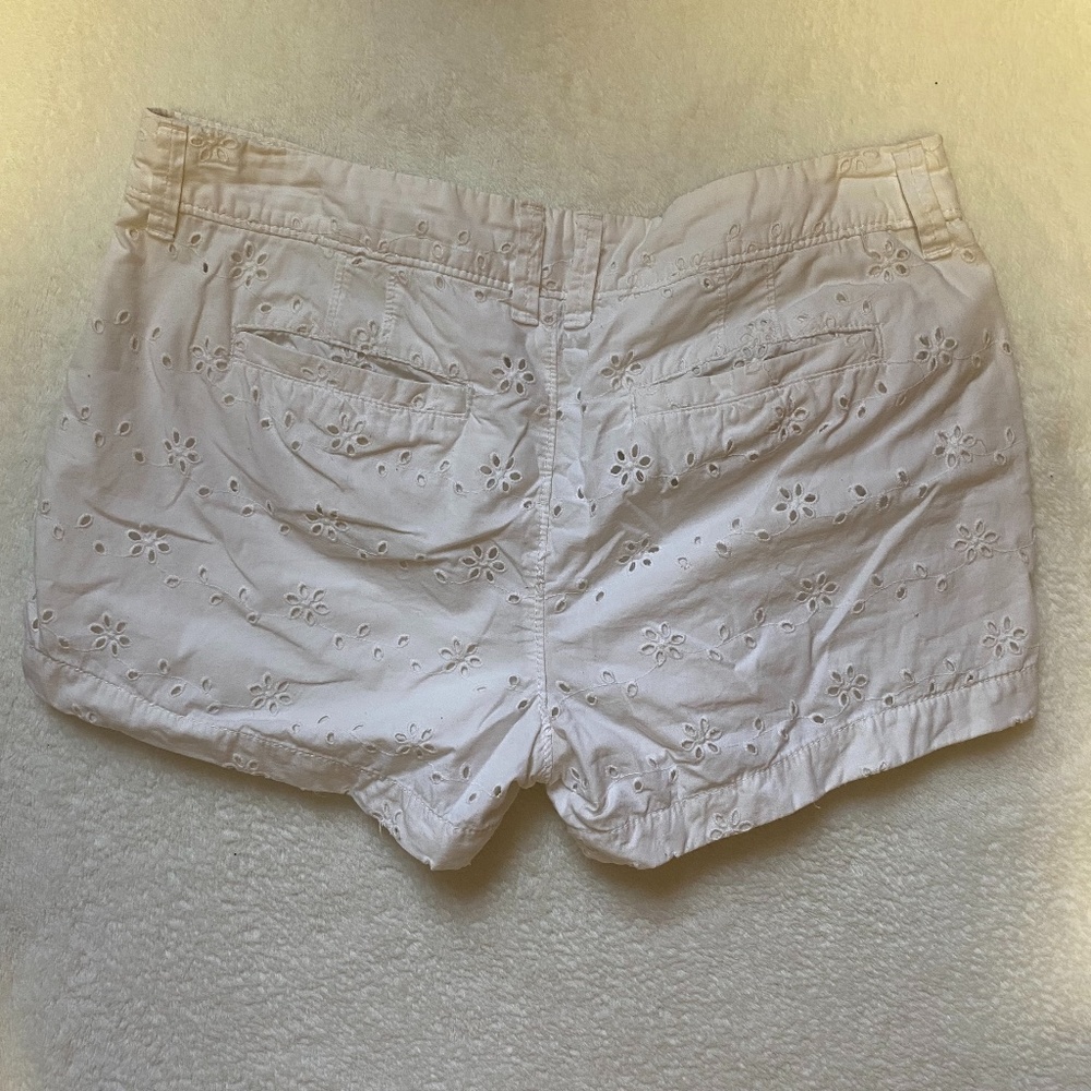 Old Navy White Eyelet Shorts